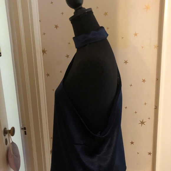 Beautiful blue navy top.fabric unique weave! - Picture 3 of 3